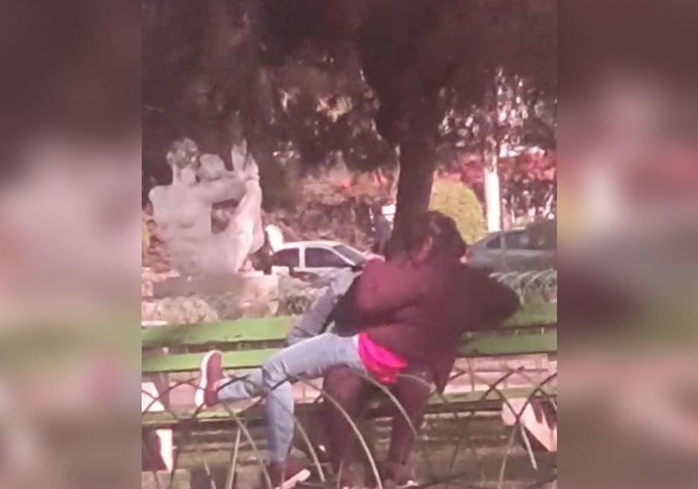 VIDEO Filman A Pareja Teniendo Relaciones Sexuales En Una Plaza De Cochabamba Urgentebo